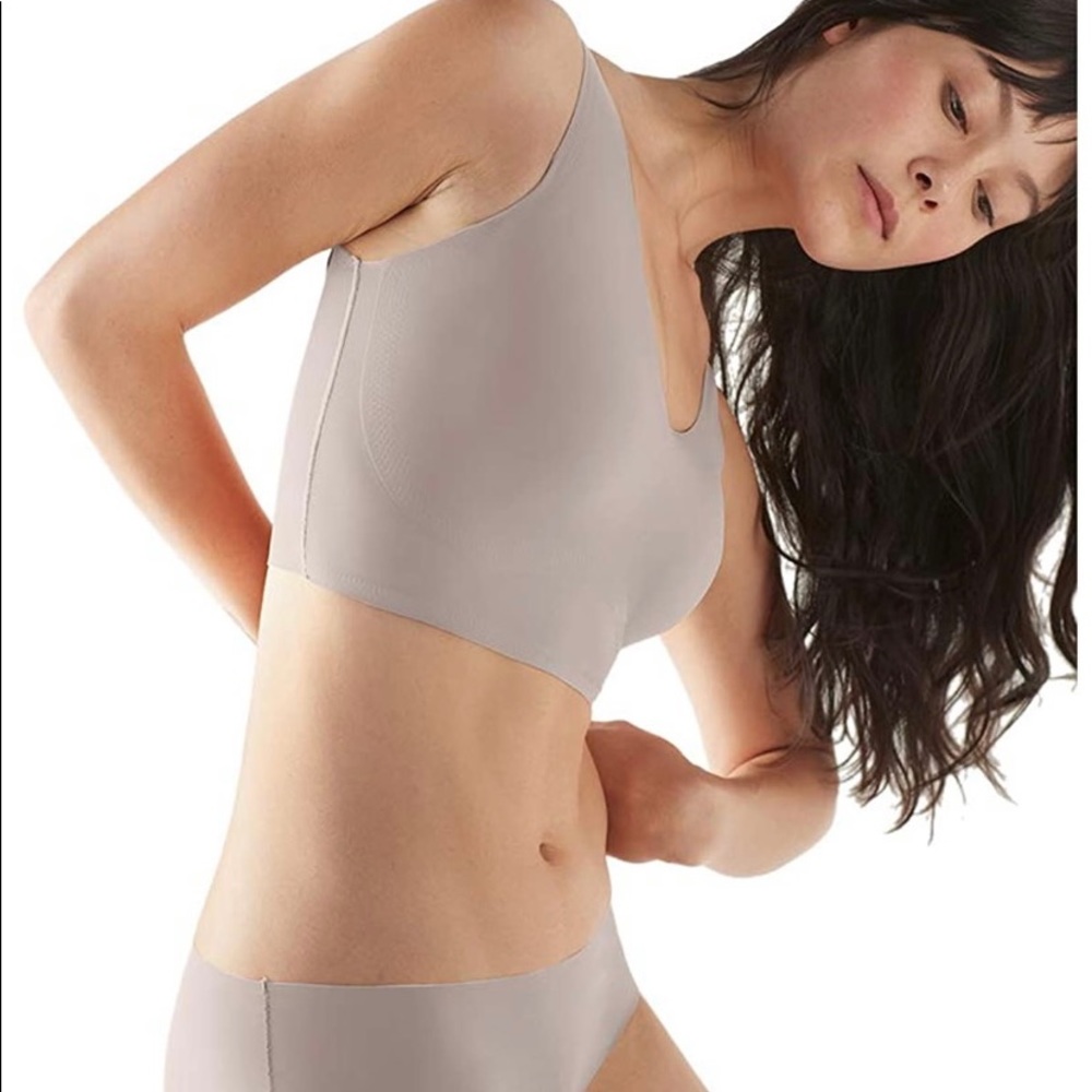 TRUE BODY V NECK BRA